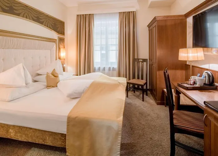 Hotel Goldener Adler, BW Signature Collection
